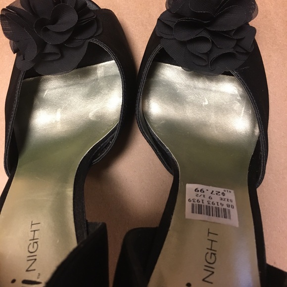 Fioni Night Black Peep Toe High Heels - Picture 8 of 8